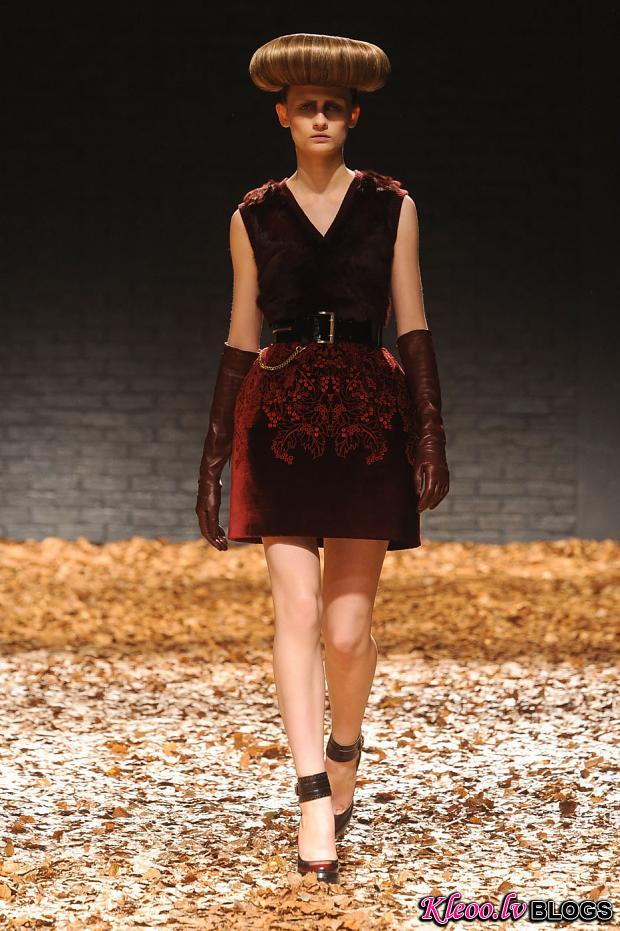 mcq-null-autumn-fall-winter-2012-lfw49.jpg