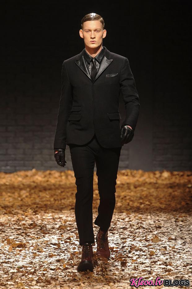 mcq-null-autumn-fall-winter-2012-lfw55.jpg