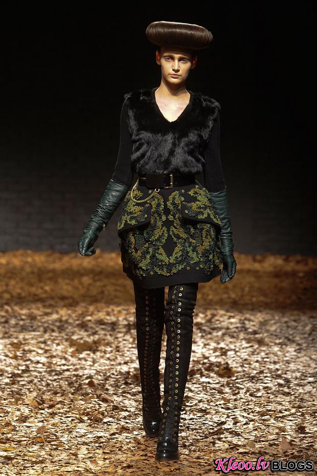 mcq-null-autumn-fall-winter-2012-lfw15.jpg