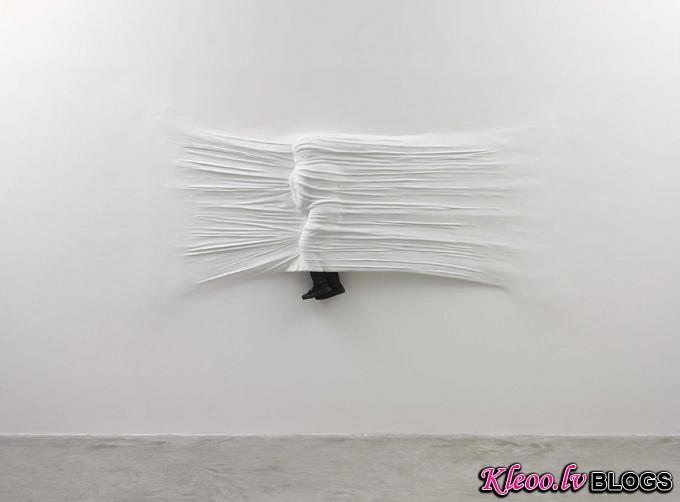 Современный художник Daniel Arsham