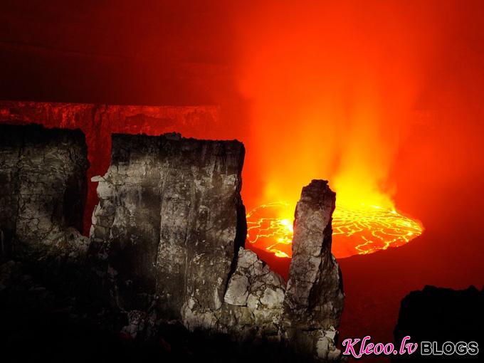 nyiragongo-lava-congo_33991_990x742.jpg