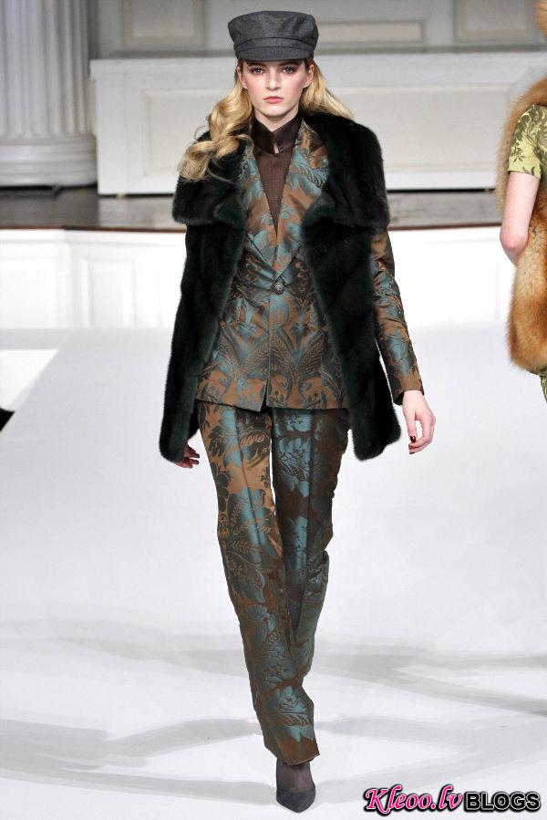 oscardelarentafall29.jpg