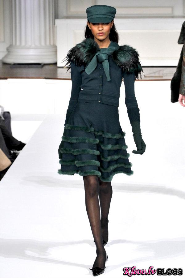 oscardelarentafall30.jpg