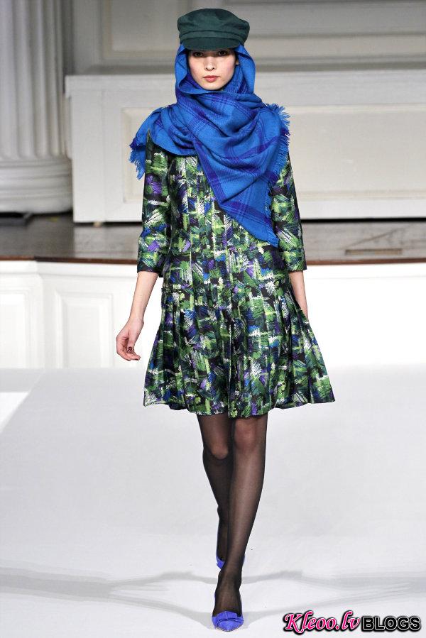 oscardelarentafall32.jpg