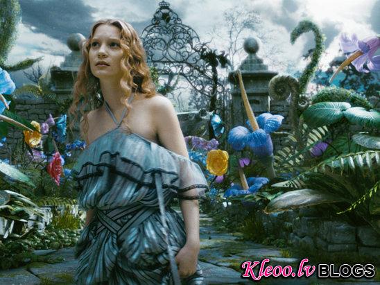 Alice in Wonderland won for best costumes!
