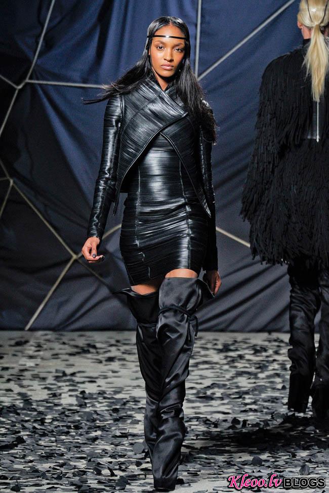 gareth_pugh12.jpg