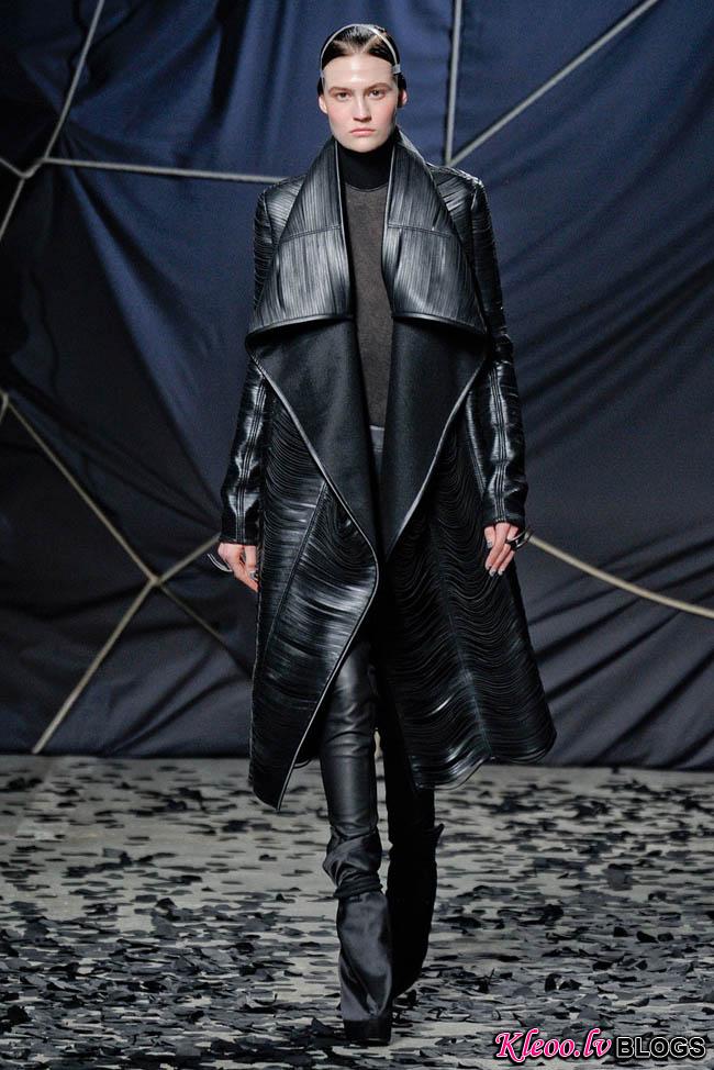 gareth_pugh14.jpg