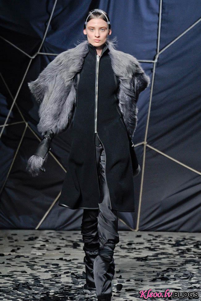 gareth_pugh18.jpg