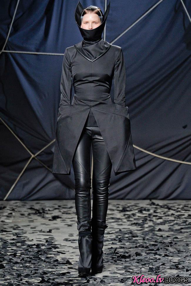 gareth_pugh26.jpg