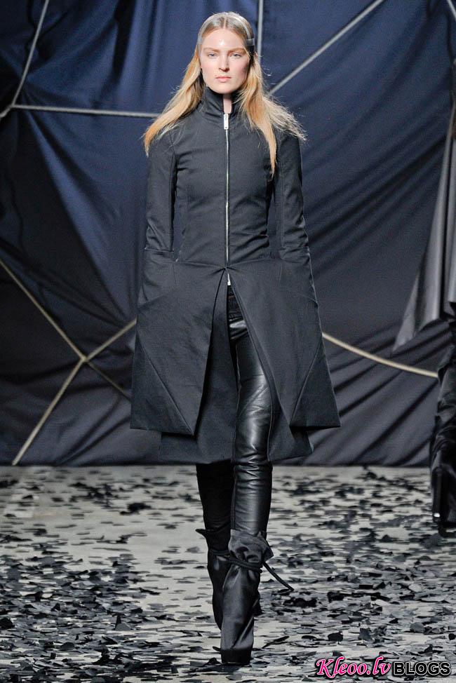 gareth_pugh27.jpg