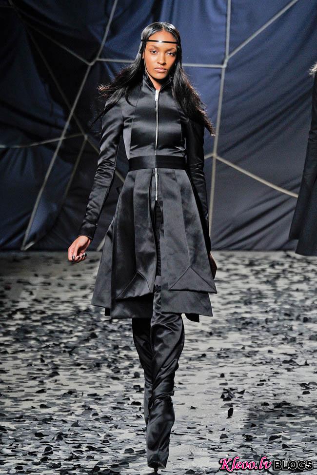 gareth_pugh28.jpg