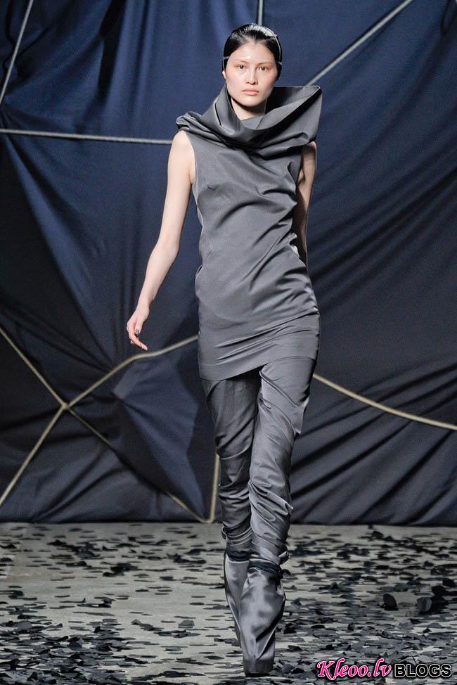 gareth_pugh31.jpg