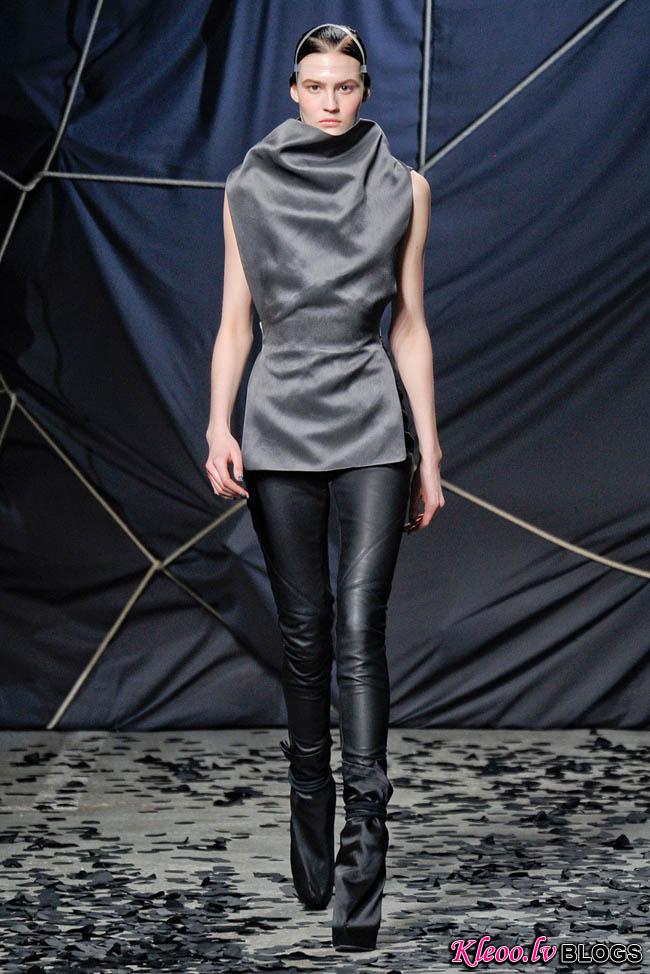 gareth_pugh32.jpg