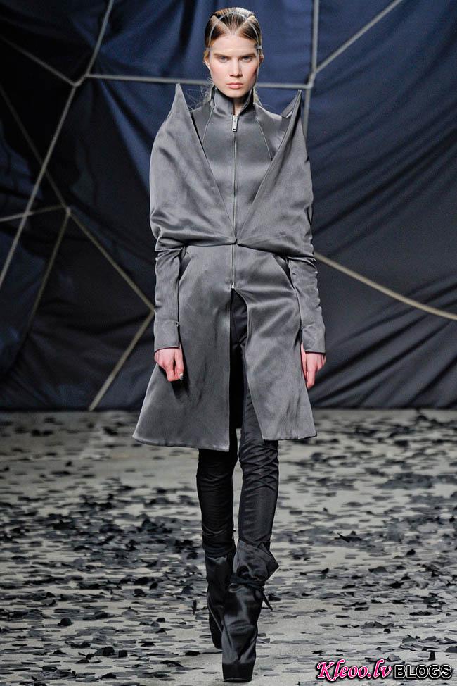 gareth_pugh37.jpg