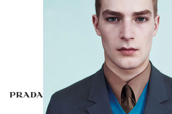 Prada-Menswear-Spring-Summer-2011-DesignSceneNet-06.jpg