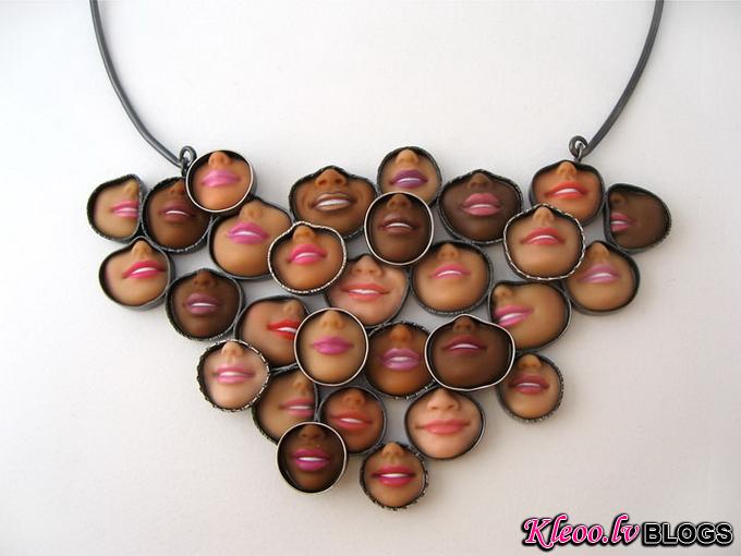 BarbieJewellery08.jpg