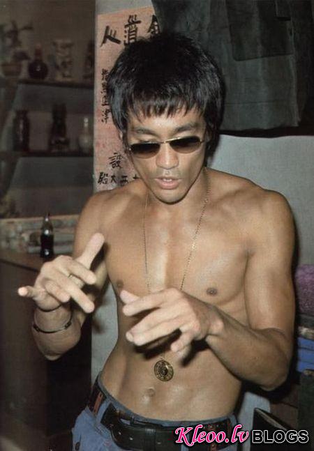 Bruce Lee is drunk.jpg