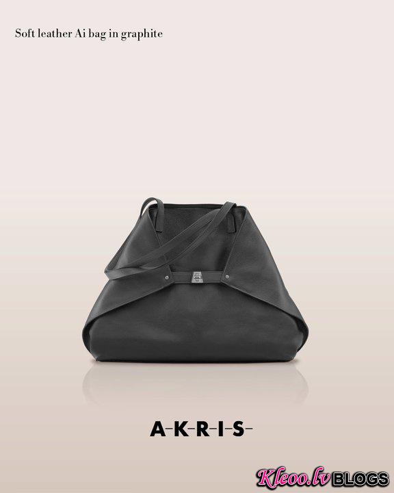 akrisaw11handbagscollection17.jpg