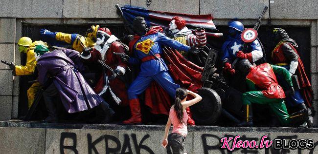 soviet-army-monument-gets-superhero-makeover-08.jpg