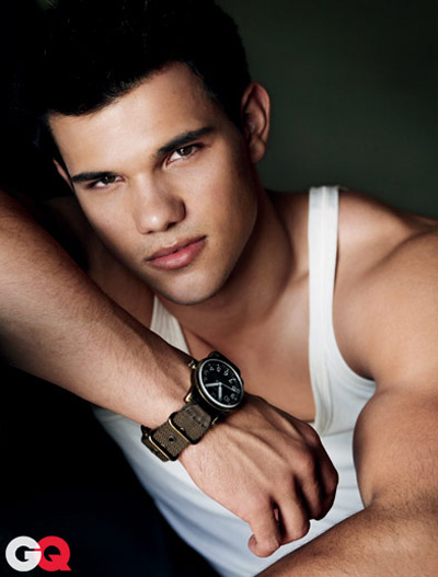 TaylorLautnerforGQUS03.jpg