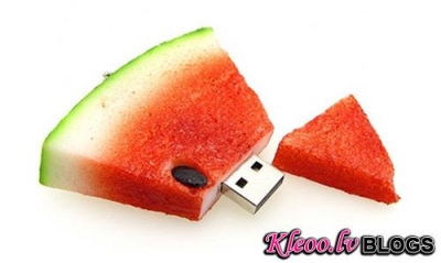 Sulīgie USB flash informācijas pārnēsāšanai