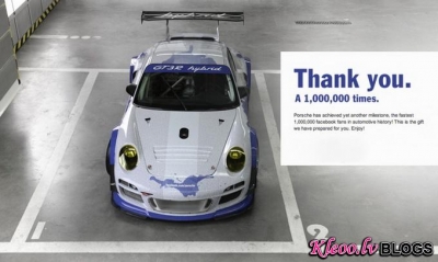 Porsche x Facebook.