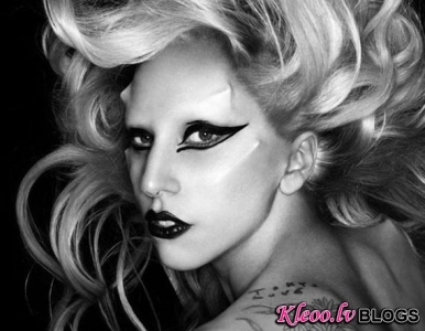 Lady Gaga - Born This Way (VIDEO)