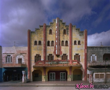 Havannas fasādes Michael Eastman fotogrāfijās.