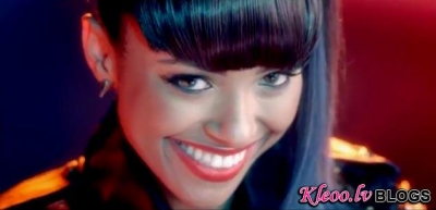 Kat Graham - Put Your Graffiti On Me .