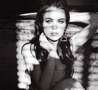 Lindsay Lohan - 2010 augusts Vogue Italia