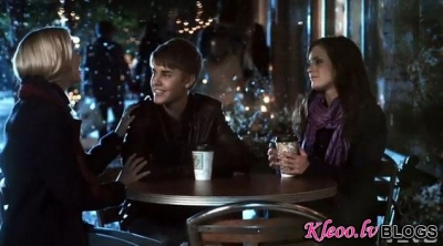 Justin Bieber - Mistletoe.