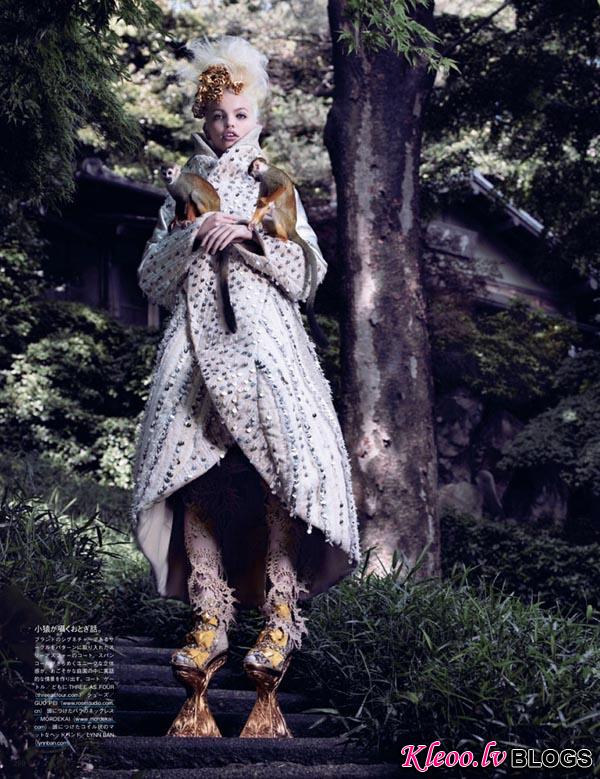 daphne-groeneveld-vogue-japan-03.jpg