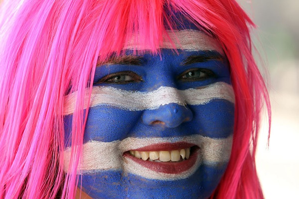 world_cup_2010_fans_greece02.jpg