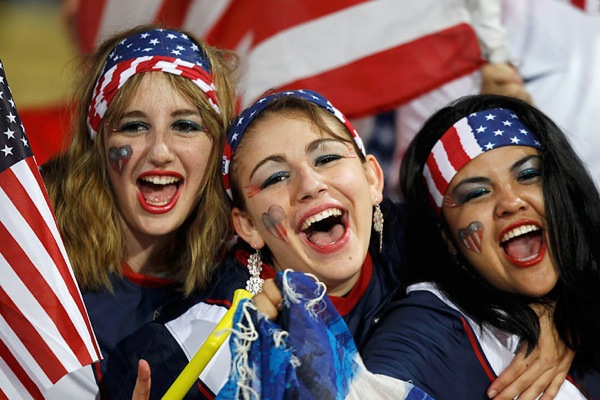 world_cup_2010_fans_usa02.jpg