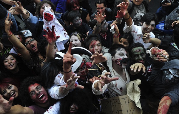 zombie_walk_mexico_city05.jpg