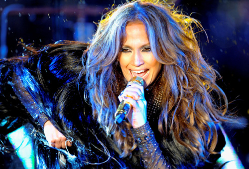 Jennifer Lopez – Dick Clark’s New Year’s Rockin’ Eve in New York