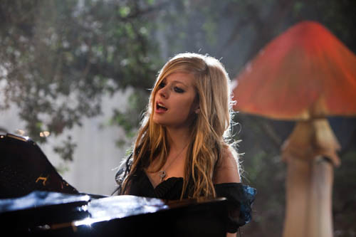 Avril Lavigne – “Alice in Wonderland” Music Video Stills