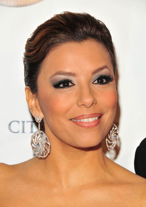 Eva Longoria – Latin Chamber of Commerce 35th Installation Celebration