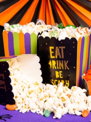 6 pcs, Boxes for popcorn Hocus Pocus, 8.5 x 8.5 x 12.5 cm 6 pcs, Boxes for popcorn Hocus Pocus, 8.5 x 8.5 x 12.5 cm